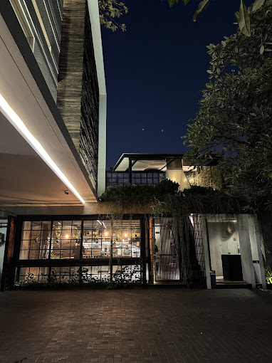 Miers Kuningan, ARTOTEL Curated